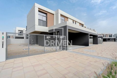 Villa en The Pulse, Dubai South (Dubai World Central), Dubai, 4 dormitorios, 306 m², № 18895 - foto 7