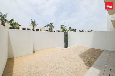 Villa in Dubai 3 bedrooms, 146.3 sq.m. № 123374 - photo 18