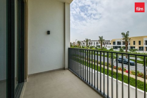 Villa in Dubai 3 bedrooms, 146.3 sq.m. № 123374 - photo 6
