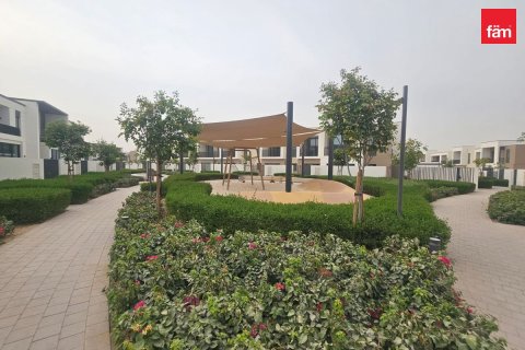 Villa in Dubai 3 bedrooms, 146.3 sq.m. № 123374 - photo 19