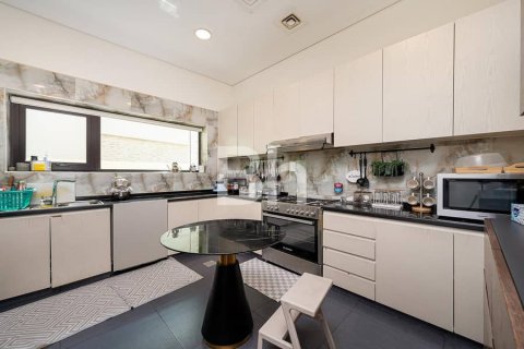 Villa à DAMAC Hills (Akoya by DAMAC), Dubai, 5 chambres, 491 m², № 22029 - photo 8