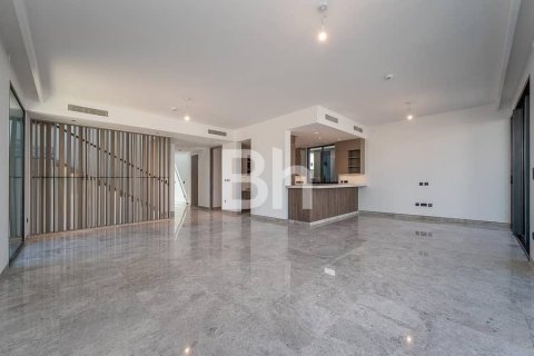 Снять в аренду виллу в Tilal Al Ghaf, Дубай: 5 спален, 503м², № 22030 - фото 5