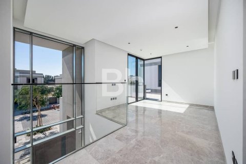 Снять в аренду виллу в Tilal Al Ghaf, Дубай: 5 спален, 503м², № 22030 - фото 4