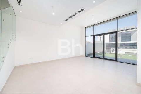 Снять в аренду таунхаус в Al Furjan, Дубай: 3 спальни, 238м², № 22024 - фото 4