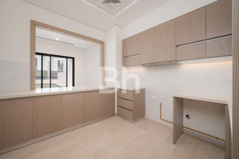 Снять в аренду таунхаус в Al Furjan, Дубай: 3 спальни, 238м², № 22024 - фото 5