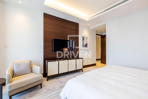 Apartamento en The Address Sky View Towers, Downtown Dubai (Downtown Burj Dubai), Dubai, 2 dormitorios, 157.84 m², № 128263 - foto 9