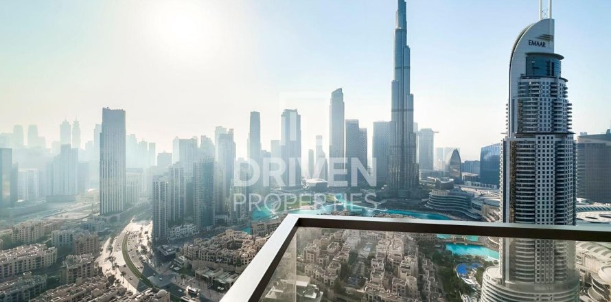 Apartamento en Burj Royale, Downtown Dubai (Downtown Burj Dubai), Dubai, 3 dormitorios, 122.45 m², № 128270