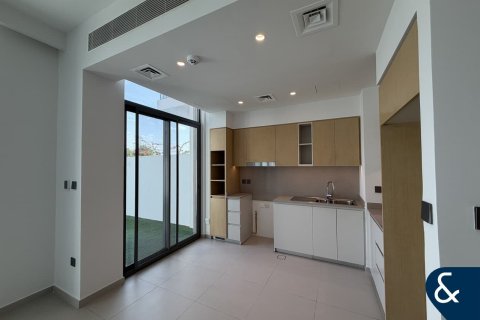 Villa in Joy, Arabian Ranches 3, Dubai 3 bedrooms, 138 sq.m. № 91514 - photo 2