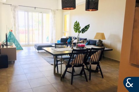 Apartment in Palm Jumeirah, Dubai 3 bedrooms, 256 sq.m. № 91607 - photo 11