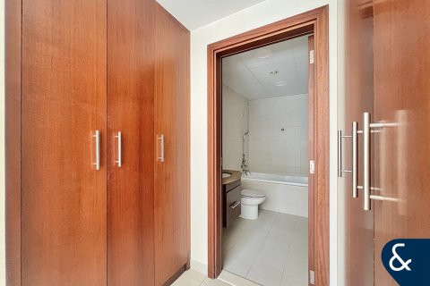 Снять в аренду квартиру в Даунтаун Дубай (Даунтаун Бурдж Дубай), Дубай: 1 спальня, 79м², № 91516 - фото 8