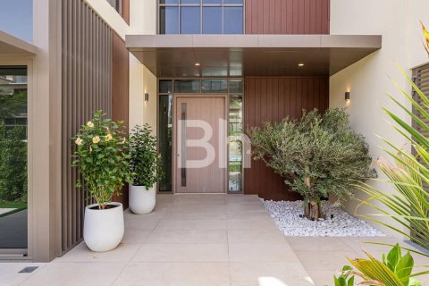 Снять в аренду виллу в Дубай Хилс Эстейт, Дубай: 5 спален, 798м², № 21957 - фото 24