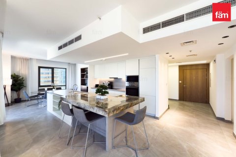 Apartamento en Downtown Dubai (Downtown Burj Dubai), Dubai, 3 dormitorios, 195.1 m², № 84076 - foto 3