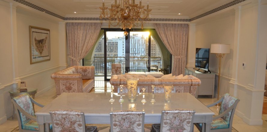 Ático en EMAAR Beachfront, Dubai Harbour, Dubai, 6 dormitorios, 1090 m², № 60981