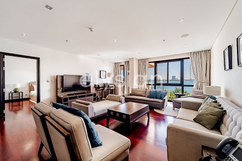 Appartement à Palm Jumeirah, Dubai, 1 chambre, 142 m², № 37875 - photo 3