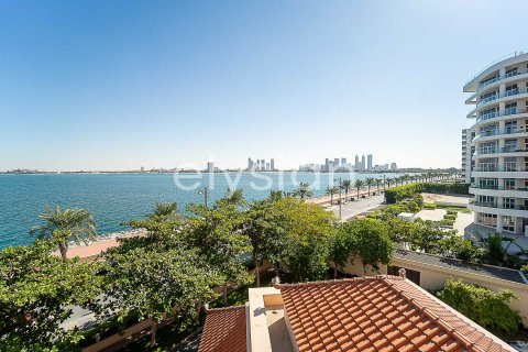 Appartement à Palm Jumeirah, Dubai, 1 chambre, 142 m², № 37875 - photo 10