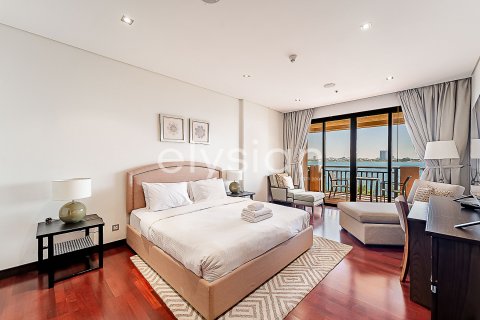 Appartement à Palm Jumeirah, Dubai, 1 chambre, 142 m², № 37875 - photo 12