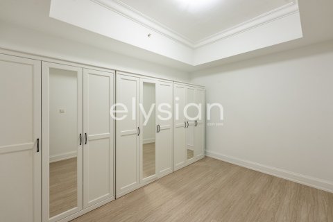 Apartamento en Emaar 6 Towers, Dubai Marina, Dubai, 1 dormitorio, 111 m², № 37879 - foto 9