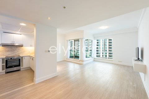 Apartamento en Emaar 6 Towers, Dubai Marina, Dubai, 1 dormitorio, 111 m², № 37879 - foto 1
