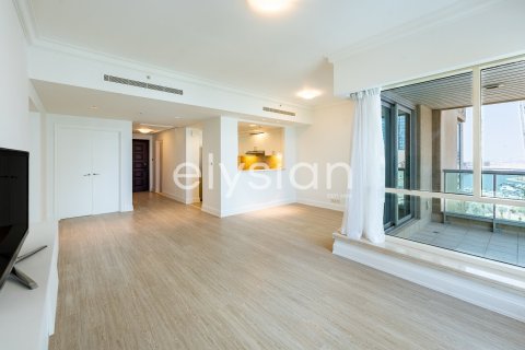Apartamento en Emaar 6 Towers, Dubai Marina, Dubai, 1 dormitorio, 111 m², № 37879 - foto 4