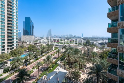 Apartamento en Emaar 6 Towers, Dubai Marina, Dubai, 1 dormitorio, 111 m², № 37879 - foto 7