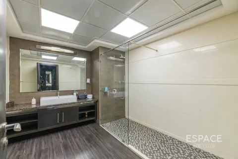 Снять в аренду квартиру в Дубай Марине, Дубай: 4 спальни, 524м², № 62994 - фото 13