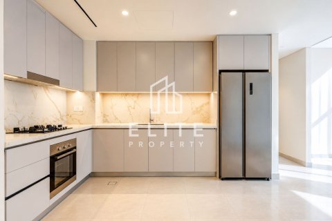 Apartment in EMAAR Beachfront, Dubai Harbour, Dubai 2 bedrooms, 115 sq.m. № 137344 - photo 3