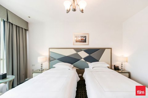 Hotel Apartment in Dubai 4 bedrooms, 495 sq.m. № 11640 - photo 8