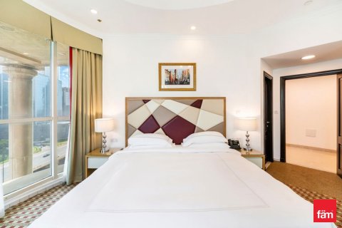 Hotel Apartment in Dubai 4 bedrooms, 495 sq.m. № 11640 - photo 6