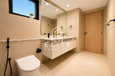 Townhouse in Damac Lagoons, Dubai 5 bedrooms, 299 sq.m. № 121250 - photo 12