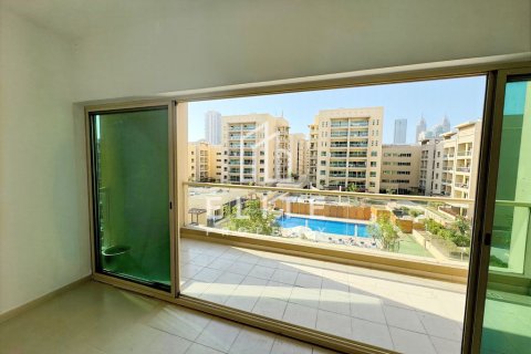 Appartement à Al Arta, Greens, Dubai, 2 chambres, 121 m², № 121252