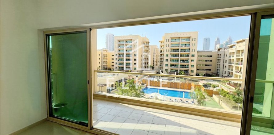 Appartement à Al Arta, Greens, Dubai, 2 chambres, 121 m², № 121252