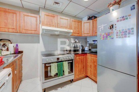 Купить квартиру в Джумейра Лейк Тауэрс, Дубай: 2 спальни, 90м², № 21417 - фото 8