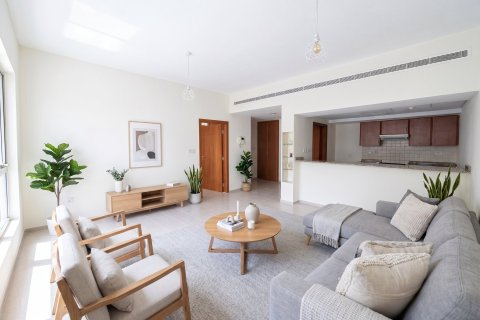 Appartement à Dubai, 2 chambres, 102 m², № 120345