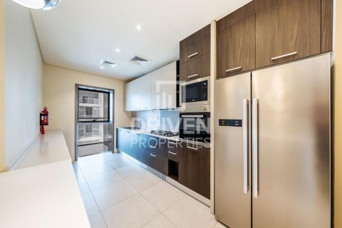 Apartment in Jumeirah Village Circle, Dubai 2 bedrooms, 125.42 sq.m. № 127897 - photo 9
