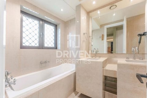 Appartement à Downtown Dubai (Downtown Burj Dubai), Dubai, 2 chambres, 143.07 m², № 127889 - photo 14