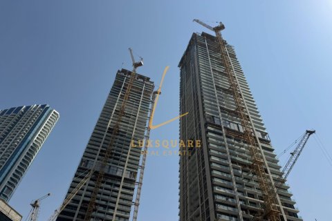 Apartment in PENINSULA FOUR THE PLAZA in Business Bay studio, 49 sq.m. № 69297 - photo 1