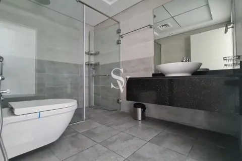 Apartamento en CRYSTAL RESIDENCE en Jumeirah Village Circle, Dubai, 2 dormitorios, 126 m², № 121935 - foto 19