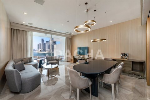 Купить квартиру в FIVE Palm Jumeirah, Пальма Джумейра, Дубай: 2 спальни, 162м², № 104969 - фото 11
