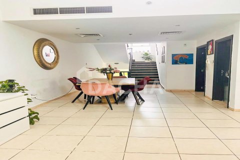 منزل ذو طابقين في Diamond Views, دائرة قرية جميرا, دبي 3 غرف نوم, 262 م² رقم 104970 - صورة 5