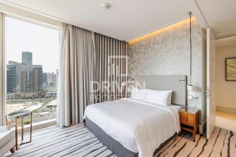 Apartment in Vida Residence Downtown, Downtown Dubai (Downtown Burj Dubai), Dubai 2 bedrooms, 152.45 sq.m. № 127976 - photo 14