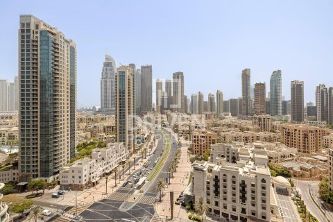 Apartment in Vida Residence Downtown, Downtown Dubai (Downtown Burj Dubai), Dubai 2 bedrooms, 152.45 sq.m. № 127976 - photo 21