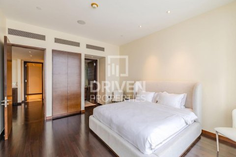 Appartement à Downtown Dubai (Downtown Burj Dubai), Dubai, 2 chambres, 182.83 m², № 128021 - photo 6