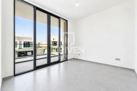 Villa à Jebel Ali, Dubai, 4 chambres, 656.45 m², № 128020 - photo 6