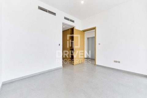 Villa à Jebel Ali, Dubai, 4 chambres, 656.45 m², № 128020 - photo 9