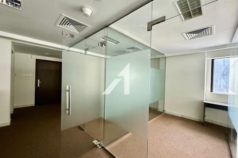 Снять в аренду офис в Дубае: 66.1м², № 72050 - фото 6