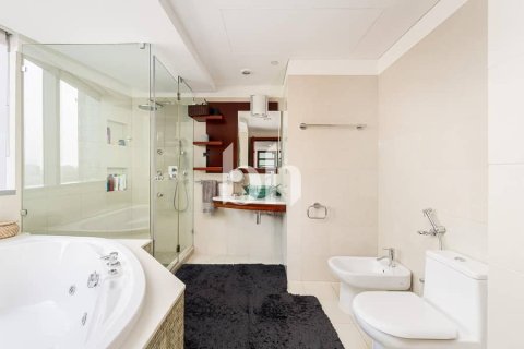 Apartamento en Dubai, 1 dormitorio, 90 m², № 56365 - foto 10