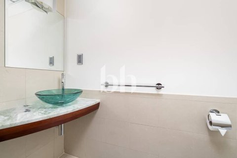 Apartamento en Dubai, 1 dormitorio, 90 m², № 56365 - foto 11