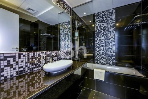 Appartement à Business Bay, Dubai, 1 chambre, 80 m², № 23491 - photo 6