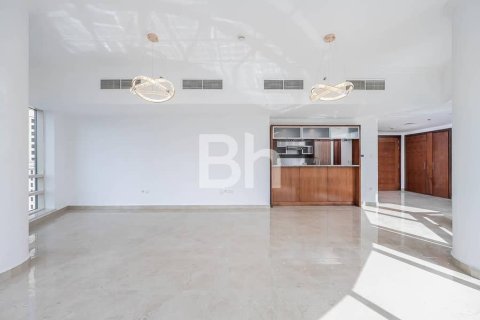 Снять в аренду квартиру в Дубай Марине, Дубай: 2 спальни, 129м², № 21685 - фото 3