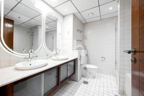 Снять в аренду квартиру в Дубай Марине, Дубай: 2 спальни, 129м², № 21685 - фото 6